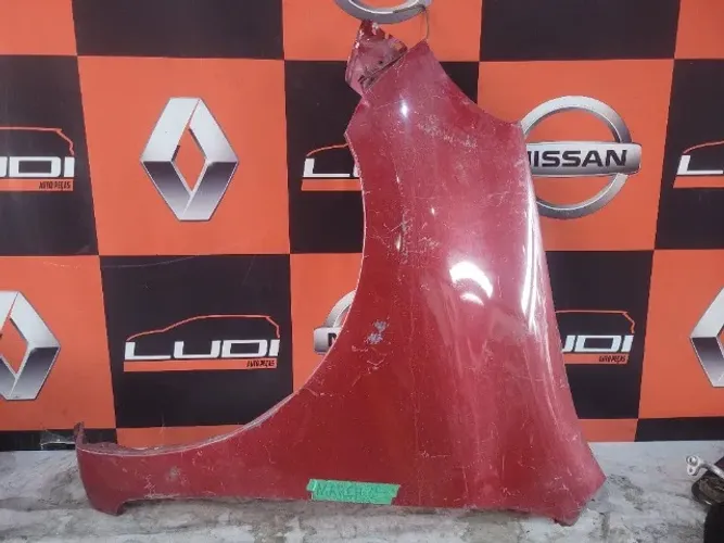 Paralama Esquerdo Nissan March 2011 a 2014 Vermelho
