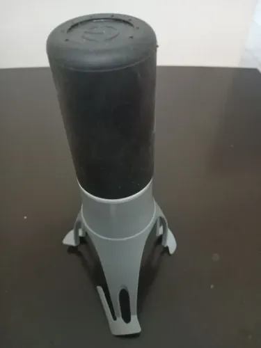 Agitador e batedor de panela automático 