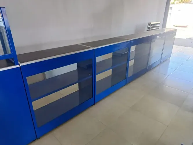 Gôndola de parede e gôndola central novas pra supermercados distribuidora