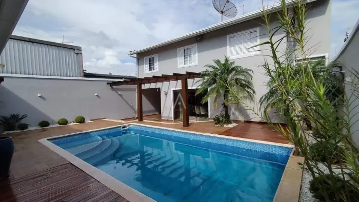 Sobrado 3 quartos à venda no Bairro JARDIM PORTO ALEGRE em TOLEDO por R$ 1.960.000,00