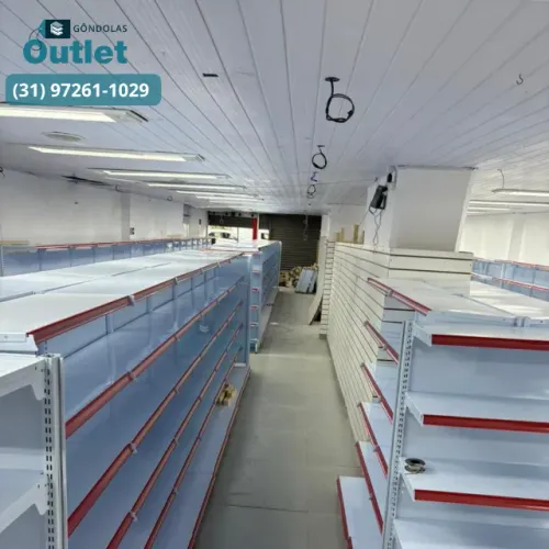 Gôndola de supermercado, prateleira expositora