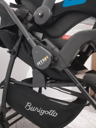 Carrinho de Bebê Burigotto AT6K + Cadeirinha Bebê Conforto 15 kg