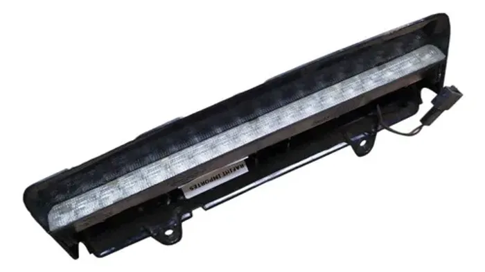 Break Light Luz Freio Volkswagen Santana 1999 2000 2001 2002