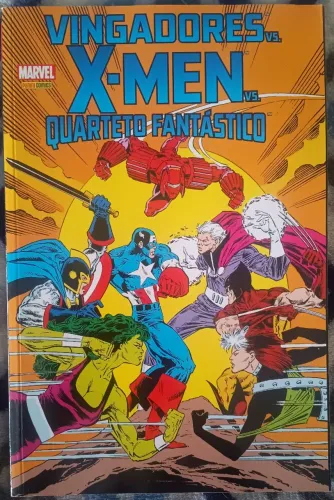 Vingadores VS X-Men VS Quarteto Fantástico