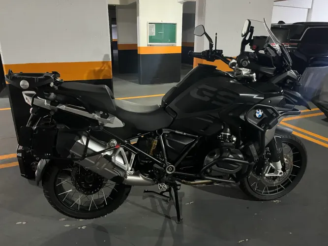 BMW R1250 GS Triple Black