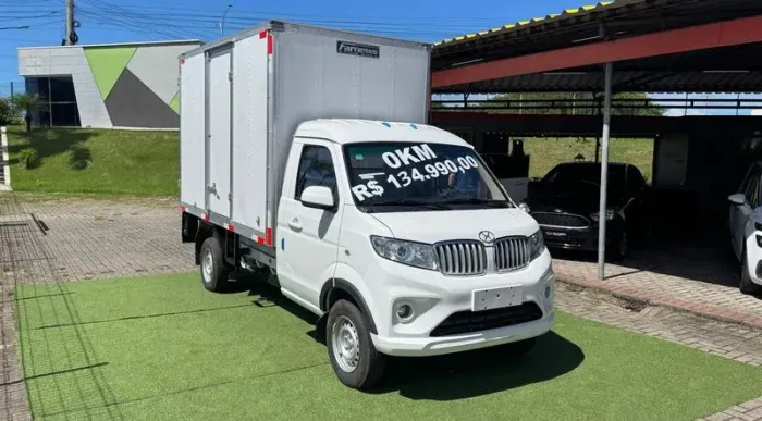 SHINERAY T-LUX 1.6 0 KM COM BAÚ A PRONTA ENTREGA 2026