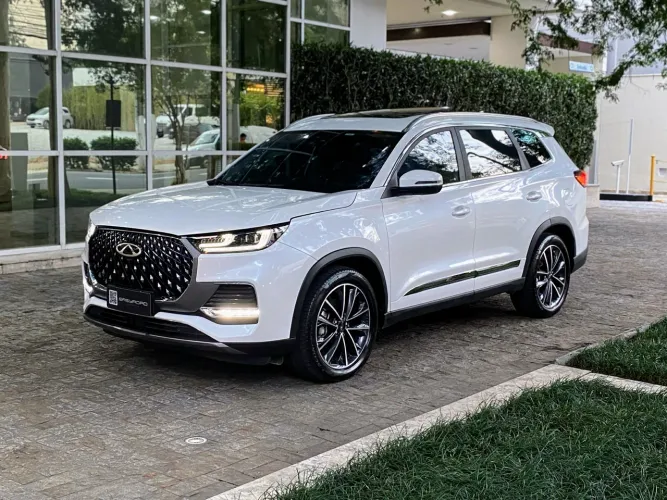 Tiggo 8 Pro 1.6 Turbo ano 2025 c/ apenas 5.800 km, na garantia de fábrica 