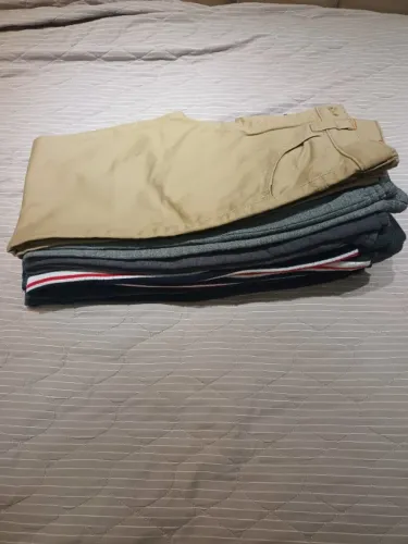 6 Calças Comprimento 85cm Zara, Polo, Wrangler e mais - Infantil