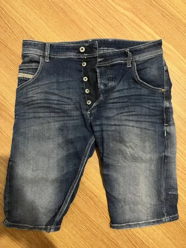Shorts Jeans Diesel Masculino AUTÊNTICO Europeu