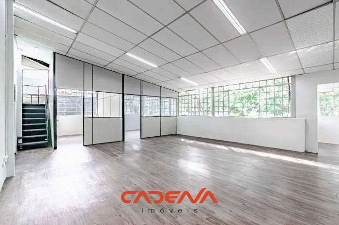 Loja com 5 salas para aluguel no Seminário