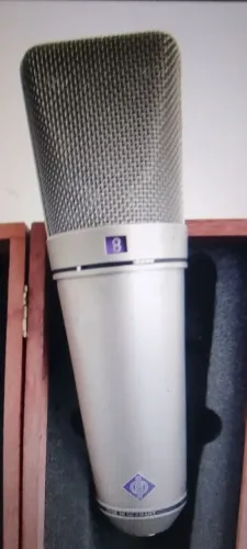 Neumann U87 Ai