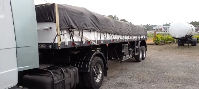 Carreta nona 2 eixos 10.50 mts