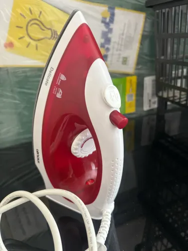 Ferro Lennox 127v usado um mês