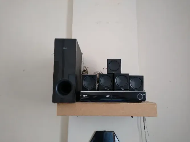 Home Theater 5.1 Blu-Ray 3D LG