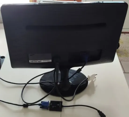 Monitor Samsung 19 - bivolt NÃO ENTREGO