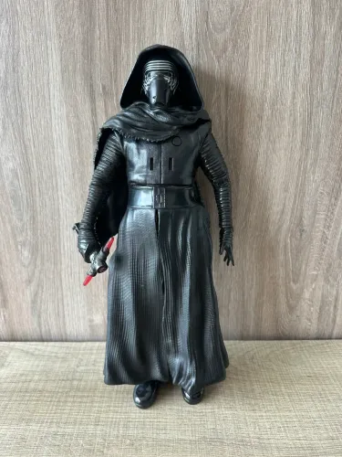 Boneco Kylo Ren Star Wars Importado  Disney Store eletrônico e articulado