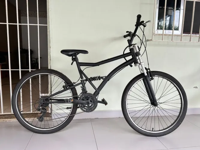Bicicleta urbana - Pouco uso -<br>Rodas novas