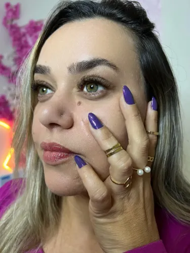 Extensão de cílios / unhas / sobrancelhas 