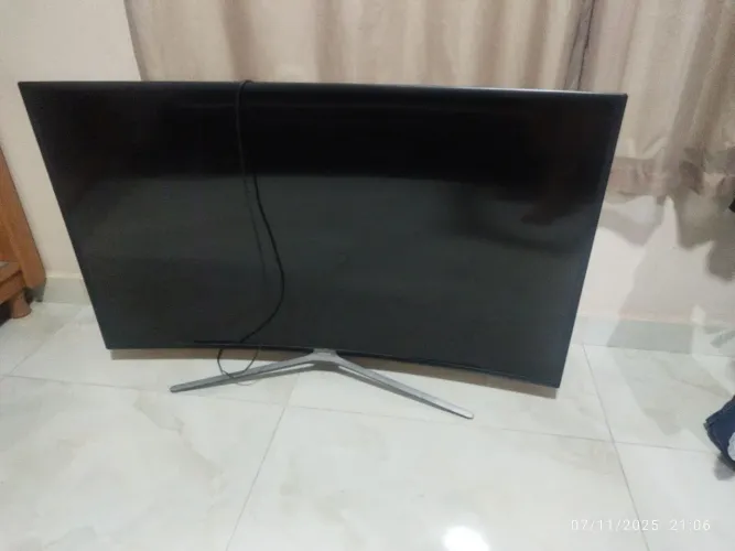 Tv curves trincada!! Funciona..