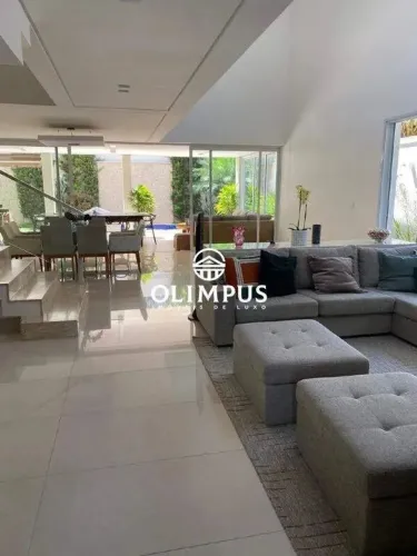 Excelente casa em Condomínio Bosque Karaiba