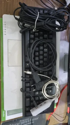 Pc note i3, com teclado, monitor.