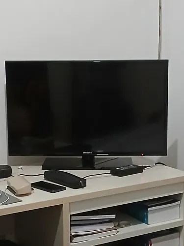Vendo TV Samsung Led 32 polegadas