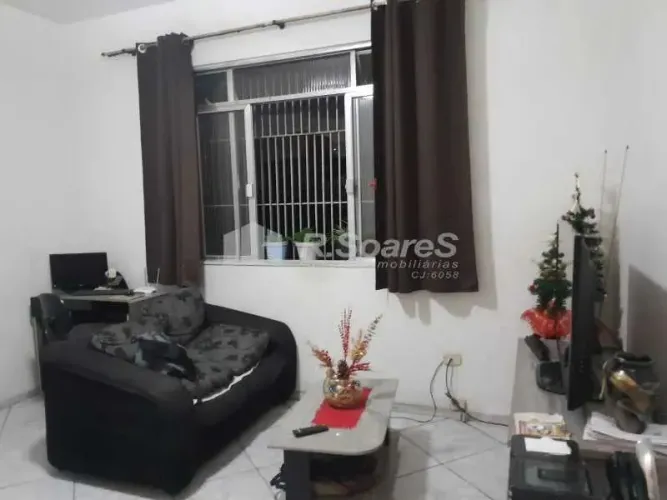 Apartamento com 02 quartos, terraço, garagem, em Oswaldo Cruz, rua Frei Bento.