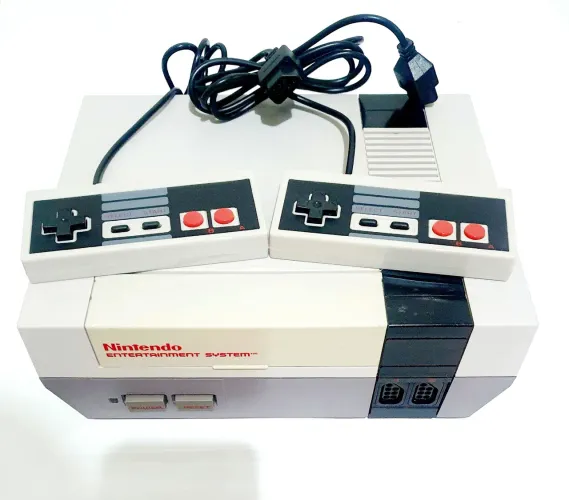 CONSOLE NES ORIGINAL VIDEO GAME NINTENDINHO 8 BITS NINTENDO 2 CONTROLE 900 JOGOS CARTUCHOS