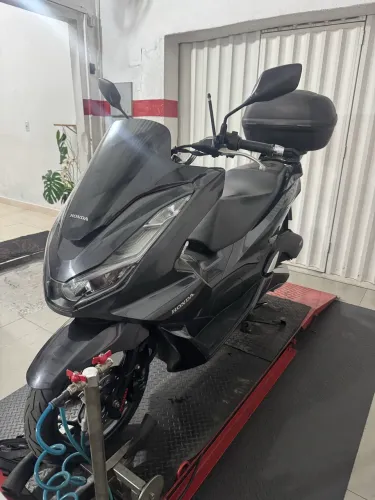 VENDO HONDA PCX 2023