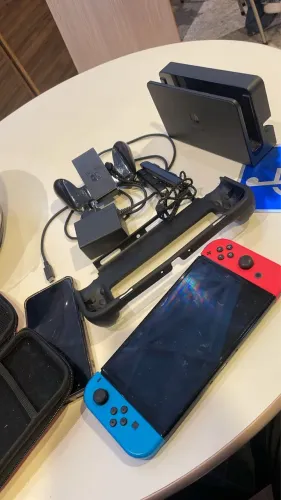 Nintendo Switch oled desbloqueado 