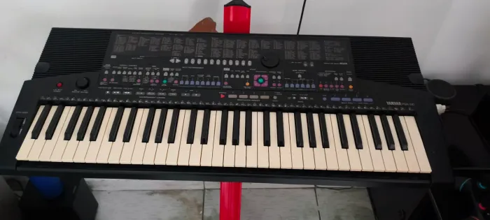 Teclado Yamaha PSR 510 + Suporte Stay