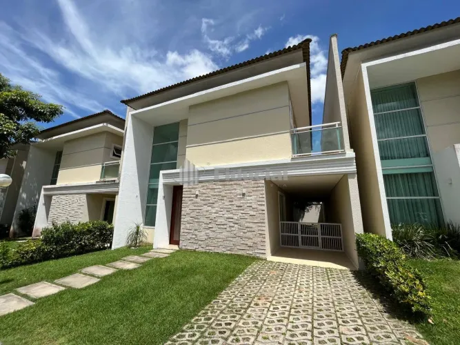 Excelente Duplex nascente, 161,13m² área total, 03 stes (closet na suíte casal), 05 banhei