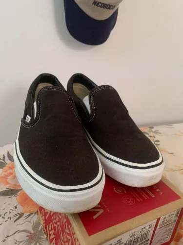 Tênis Slip-on Black | Vans | 39