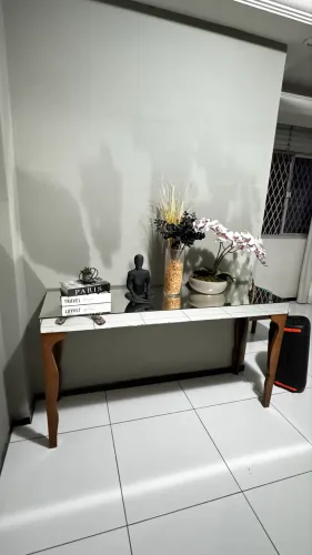 Aparador espelhado 