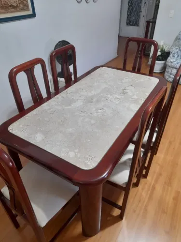 Conjunto de mesa de jantar com 6 cadeiras