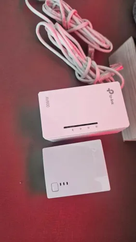 TP-Link Powerline Wi-Fi Kit AV600 (TL-WPA4220 KIT)