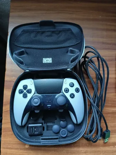 Dualsense Edge PS5 (ainda na garantia)