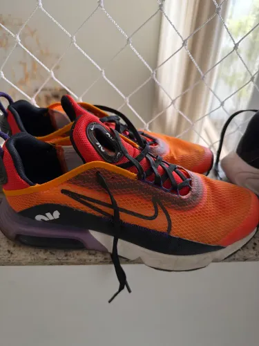 Tênis Nike AIR MAX 2090 magma orange