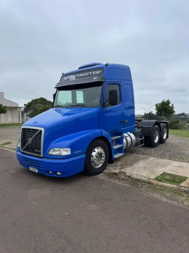 VOLVO NH12 GLOBOTROTTER