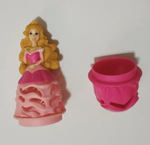 Boneca Princesa Aurora Play Doh