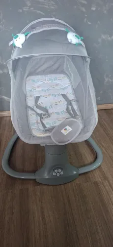 Caderinha de bebê elétrica 