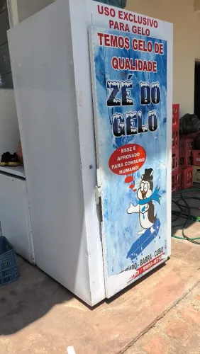 Freezer vertical conservador
