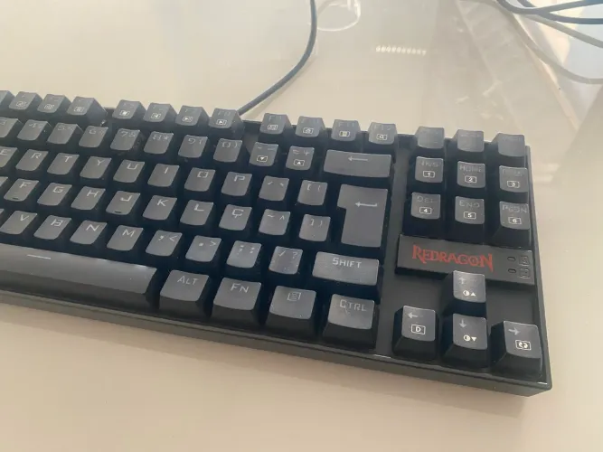 Teclado Mecânico Redragon Kumara