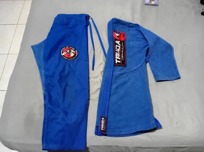 Kimono azul TRUDA