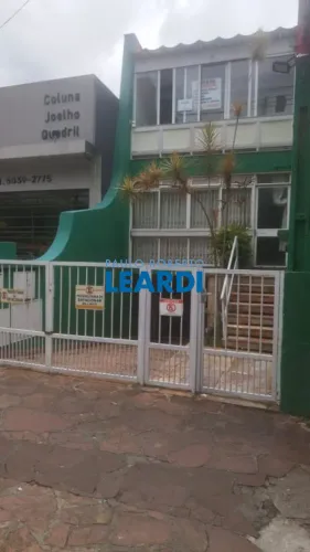 CASA ASSOBRADADA - VILA MARIANA - SP