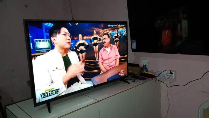 TV Smart Android 43 polegadas 