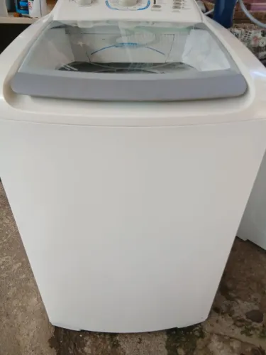 Máquina de lavar roupas Electrolux