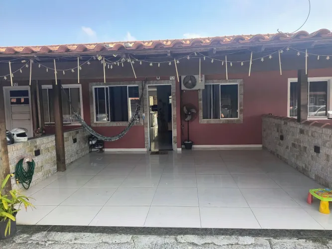 vendo casa em condomínio fechado