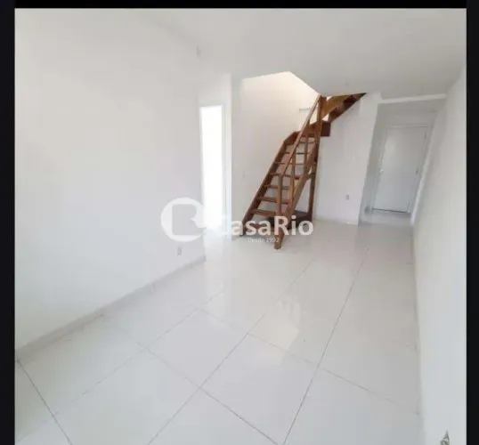 Praça Seca | Cobertura 3 quartos, sendo 2 suites
