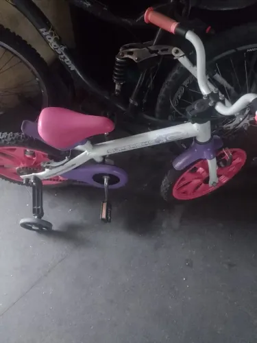 Bicicleta criança feminina 